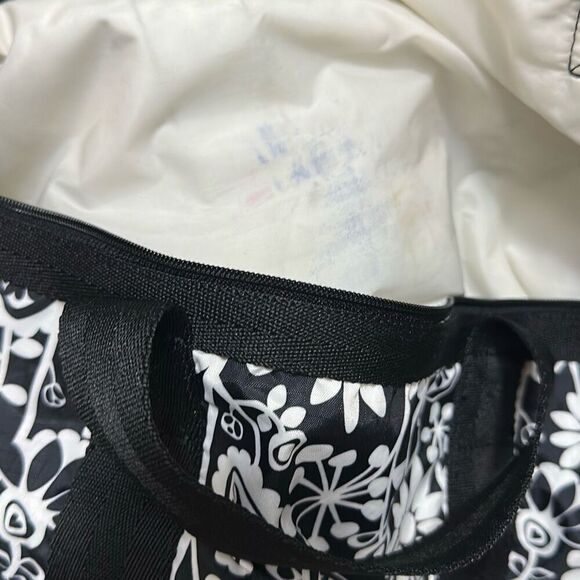 LeSportsac Large Floral Black And White Duffle Bag - Picture 9 of 10